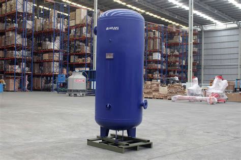 Index of /pictures/360/Araki-Air-Receiver-Tank-2000L13BAR_555099