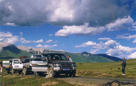 川藏线旅游 抢手的热门租赁车型-川藏线318旅游网