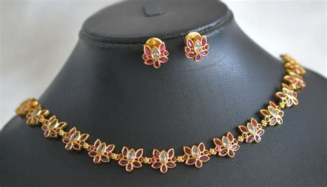 Matte finish kemp white lotus necklace set dj-44052 – dreamjwell