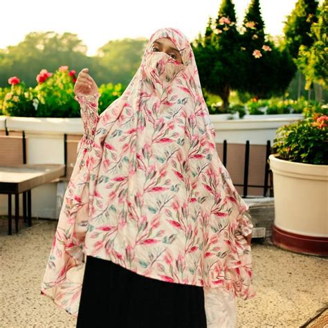 Printed Khimar-Long Prayer Hijab With Attached Mouth-Piece – Bashariya ...