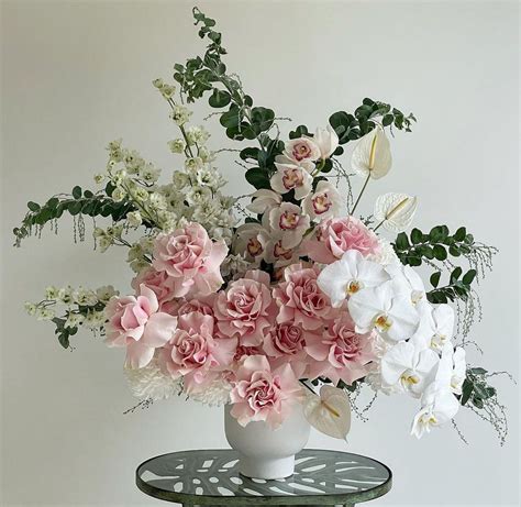 Spring Flower Arrangement 的图像结果