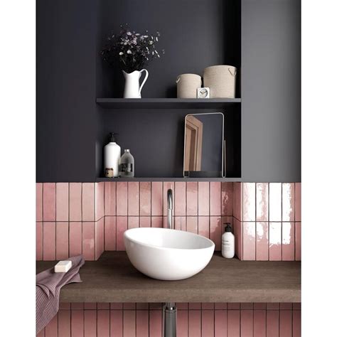 Modern Elegance: Noir Elegance in a Brown-Tiled Bathroom