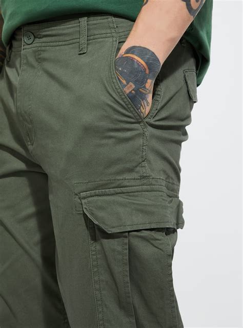 Buy URB_N Men Solid Relaxed Fit Cargo Trousers Online at just Rs. 1299. ...