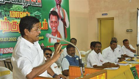 பொள்ளாச்சியை தனி மாவட்டமாக்க வேண்டும்-பாரதீய ஜனதா கூட்டத்தில் ...