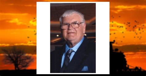 Obituary | Dennis Edward Hosek | Kruse-Phillips Funeral Homes