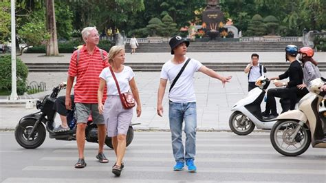 2017年上半年越南接待外国游客量同比增长30%以上_胡志明市新闻专栏-广西东兴边关国际旅行社