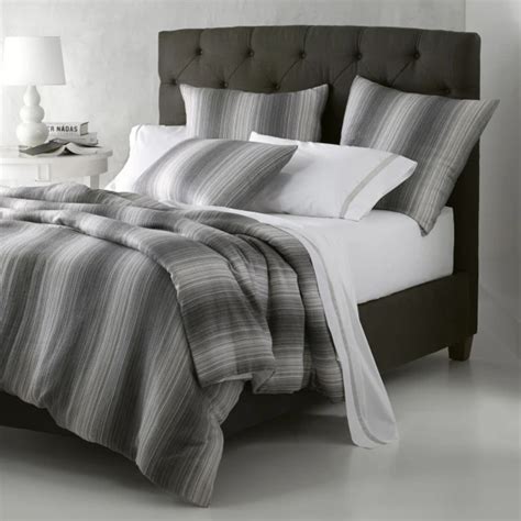 Matouk Urbino Bedding | LinensandDown.com