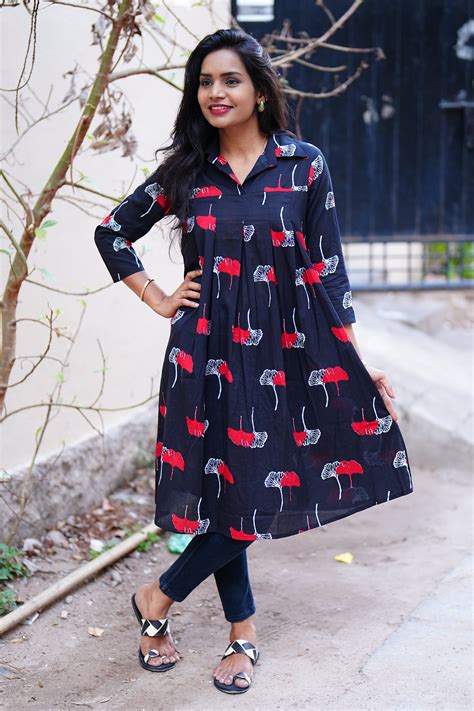 Short Cotton Tunics With Red Print – SrivalliCollection