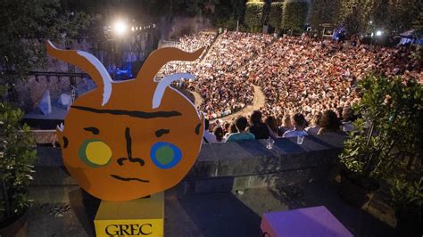 El Festival Grec reanima las plateas de Barcelona con un público cada vez más joven