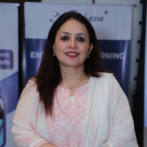 Women's Share in Tech Roles Within Non-Tech Sectors Rises to 14% by ...