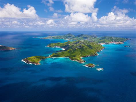 The 20 Best Most Beautiful Caribbean Islands to Visit in 2025