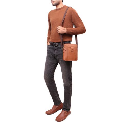 Buy Genuine Leather Handbags for Men Online at Hidesign