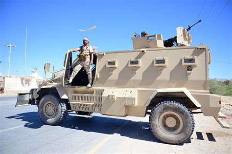 Yemeni government retakes Seiyun airport after STC withdrawal