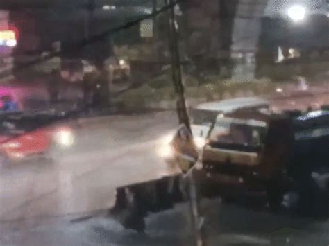 Red alert in Mumbai, winds to reach 40 kmph; 80 villages flooded in ...