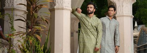 Mens Stylish Ethnic Wear Stand Collar Full Sleeve Kurta Pajama