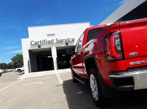 Diamond Buick GMC of Alexandria - Alexandria, MN | Cars.com