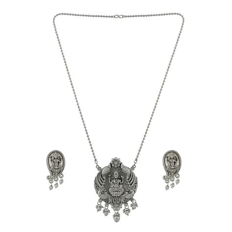 Teejh Sayyid Silver Oxidised Necklace Set