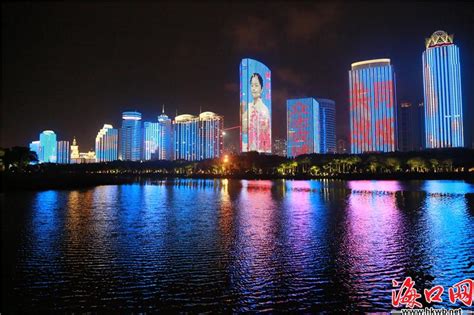 中国海南海口滨海大道建筑群夜景,都市风光,建筑摄影,摄影素材,汇图网www.huitu.com