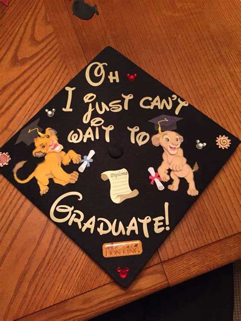 15 Graduation Cap Decorating Ideas For Every Disney Fan | Graduation ...