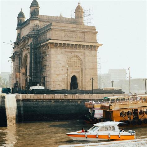 Lonar Lake: Discover The Eerie Beauty of Maharashtra's Meteorite Crater