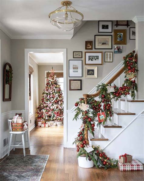 Stairway Christmas Decorating Ideas 100 Awesome Christmas Stairs