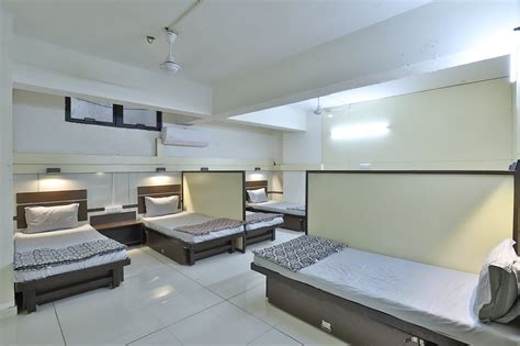 NIGHT-HALT DORMITORY (Ahmedabad, Gujarat) - Hostel Reviews, Photos ...