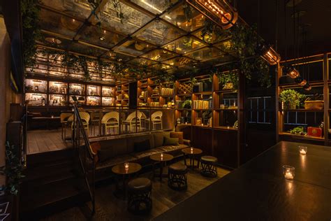 BLACKTAIL POP-UP — BACK BAR