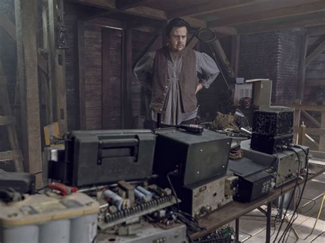 The Walking Dead season 10 episode 6: Who was Eugene talking to?