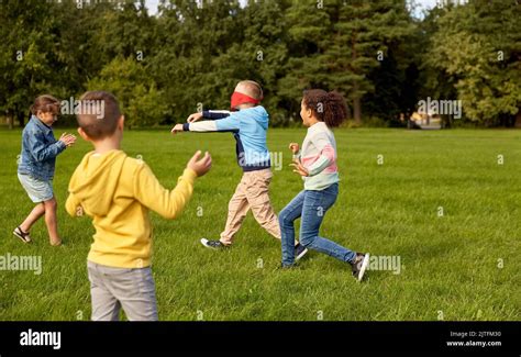 Running Children 的图像结果