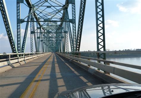 HistoricBridges.org - Cairo Mississippi River Bridge Photo Gallery