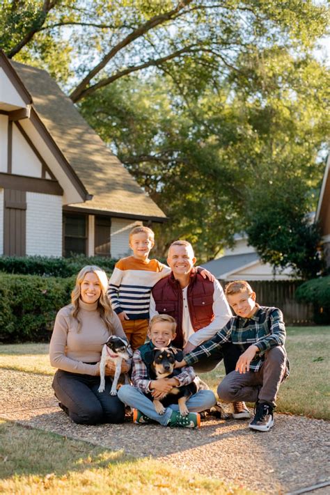 Meet The Neighbors: The French Familiy - City of Conway Arkansas