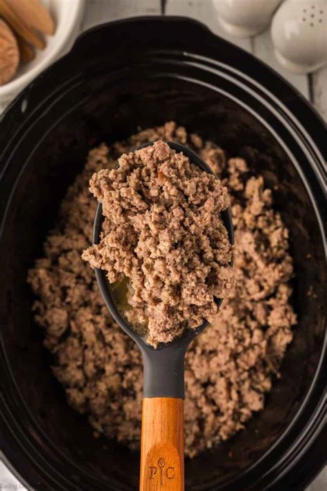 How to Cook Ground Beef in a Crock Pot - Eating on a Dime