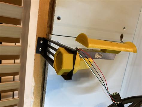 I designed a standalone WiFi weight sensor for filament - Showcase ...