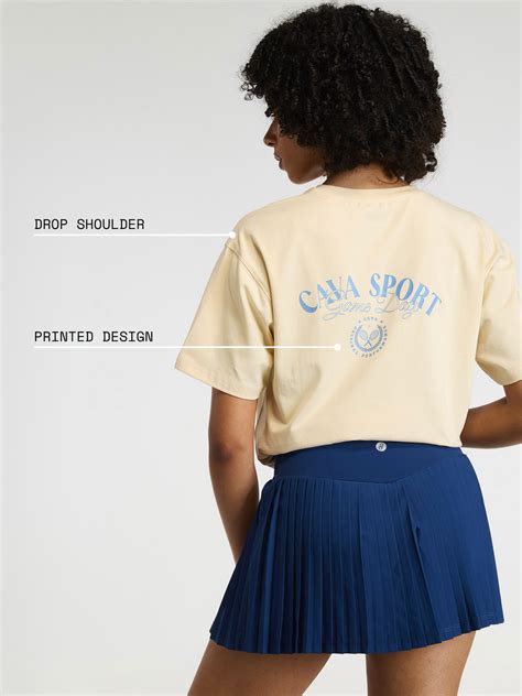 Cream Cava Sport Oversized Printed Tee - Women – CAVA Athleisure Pvt Ltd