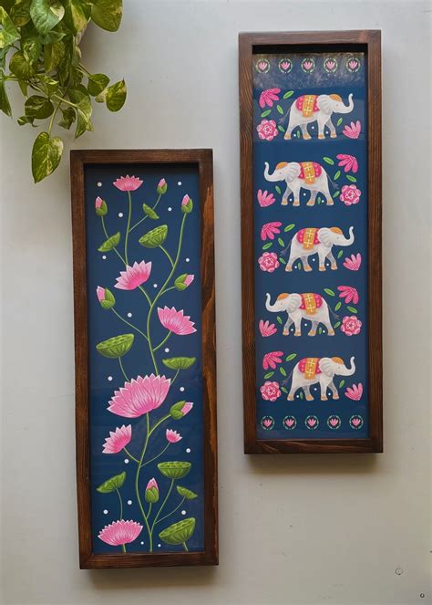 Neel-Kamal Set of Two Wooden Wall Frames – Decor By The Way