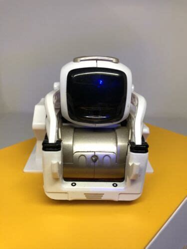 Cosmo Robot Box 的图像结果