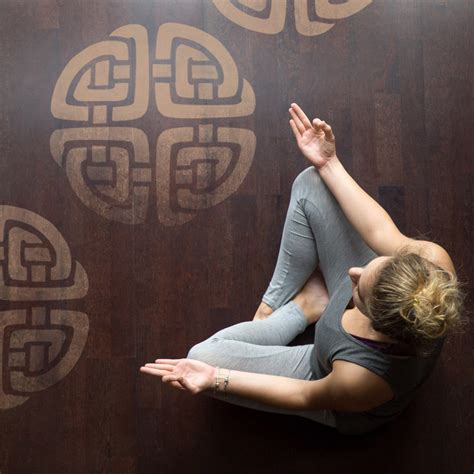 Extra Large Celtic Knot Wall Stencil - Feature Wall Art | CraftStar