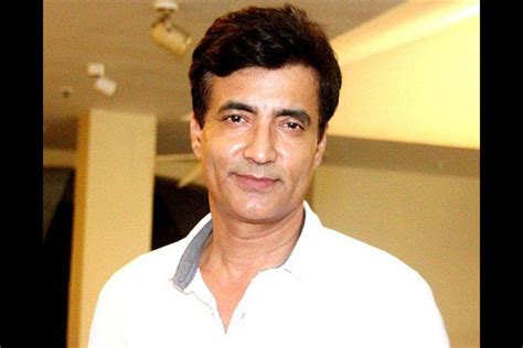 Actor Narendra Jha dies of cardiac arrest