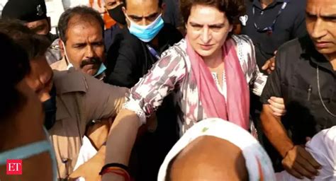congress: UP Polls 2022: Priyanka Gandhi slams SP, BSP over 'collusion ...