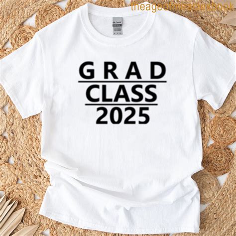 Grad Class 2025 T-shirt