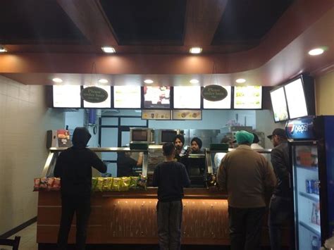 Subway, Mohali - Scf-25 Phase-10 - Restaurant Reviews, Phone Number ...