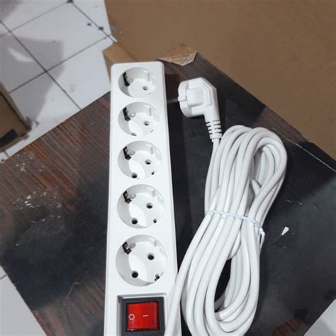 Jual STOP KONTAK / COLOKAN LISTRIK 5 LUBANG PANJANG KABEL 5 METER ...