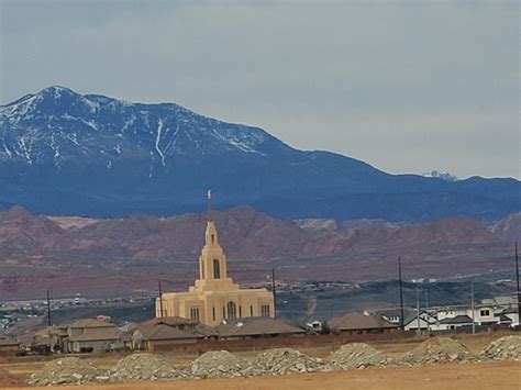 Red Cliffs Utah Temple Photograph Gallery | ChurchofJesusChristTemples.org
