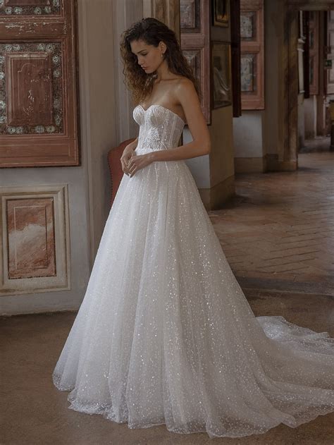 A Line Wedding Dresses With Lace