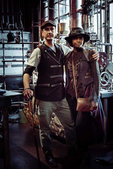 Themed People Photography 的图像结果