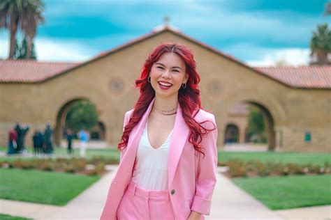 How Many Students Are At Stanford? Breakdown Of Stanford Enrollment Stats