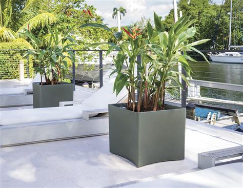 Extra Large Resin Planters