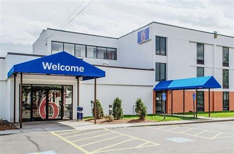 MOTEL 6 BROCKTON - Hotel Reviews, Photos, Rate Comparison - Tripadvisor