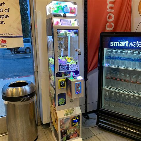 Mega Claw Machine 的图像结果