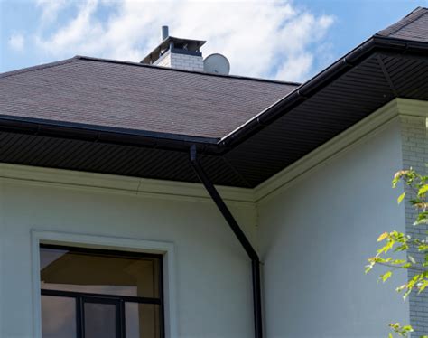 Vinyl Soffit Installation, Repair Services Vancouver